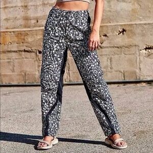 Free People Movement “Love You Back”Printed Pants in Black & White Floral